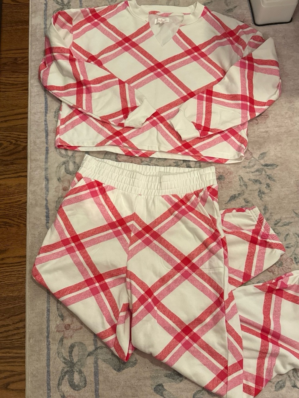 Colsie White and Pink Plaid Pajama Set